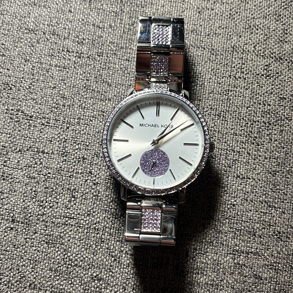 Michael Kors Silver and Purple Watch - Picture 1 of 3